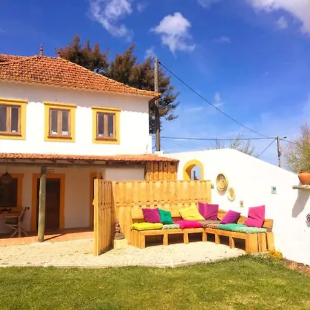 Charming With Pool Access Near Lisbon In Portugal